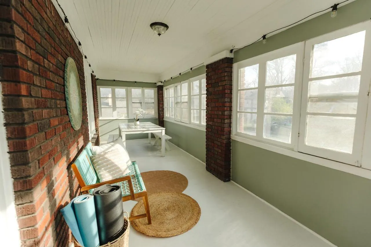 度假居 Historic Revival 2Br Midtown Memphis Free Parking Fast Wifi Free Parking Yes Pets别墅 美国